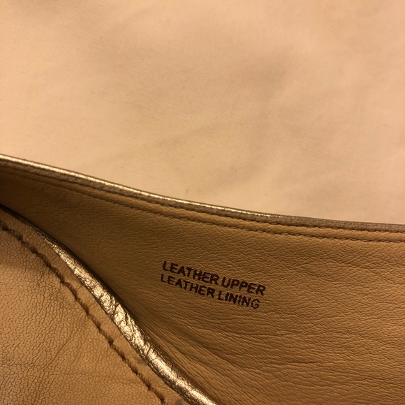 Vera Wang leather flats - Picture 2 of 4